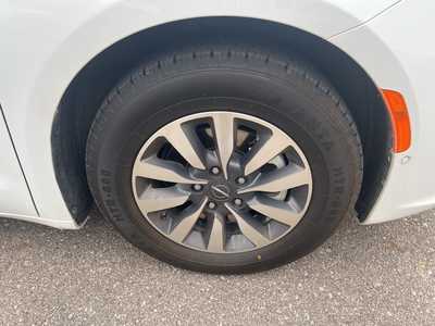 2022 Chrysler Pacifica, $23490. Photo 10