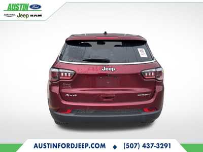 2022 Jeep Compass, $16980. Photo 6