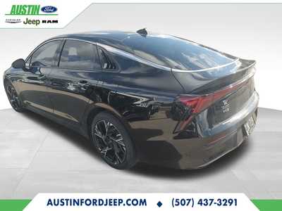 2025 Kia K5, $27690. Photo 9