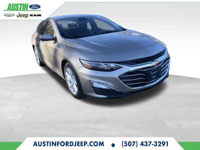 2024 Chevrolet Malibu, $18990. Photo 8