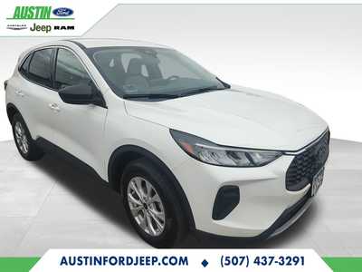 2023 Ford Escape, $23490. Photo 8