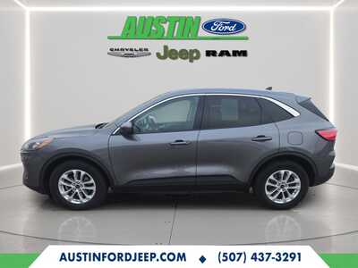 2021 Ford Escape, $14931. Photo 2