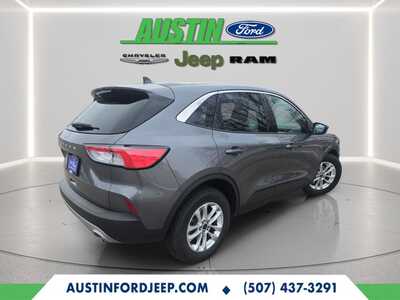 2021 Ford Escape, $14931. Photo 5