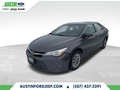 2015 Toyota Camry, $11990. Photo 1