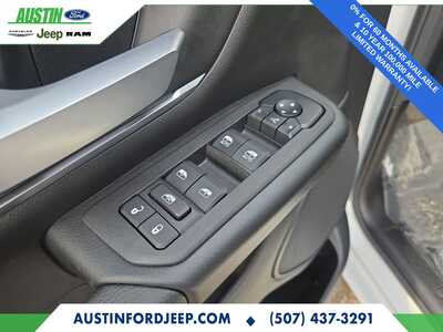 2026 RAM 1500 Crew Cab, $53311. Photo 12