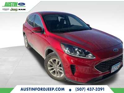 2021 Ford Escape, $17980. Photo 2