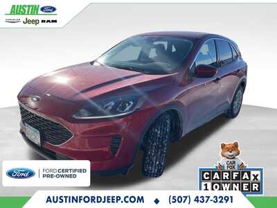 2021 Ford Escape, $17980. Photo 1