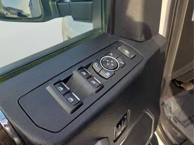 2021 Ford F250 Crew Cab, $49731. Photo 10