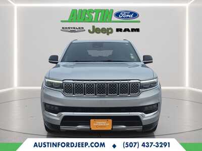 2023 Jeep Grand Wagoneer, $54331. Photo 8