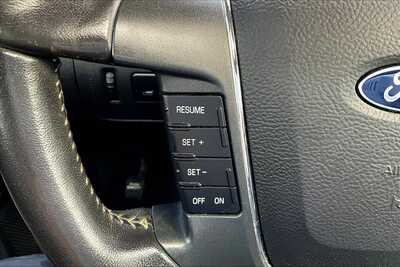 2011 Ford Flex, $6231. Photo 11