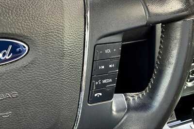 2011 Ford Flex, $6231. Photo 12