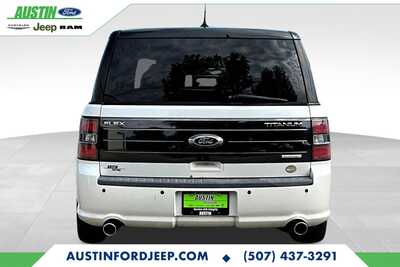 2011 Ford Flex, $6231. Photo 6