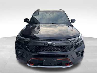 2022 Ford Explorer, $25401. Photo 9
