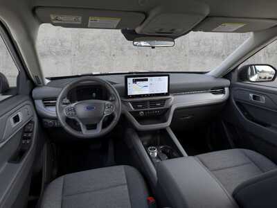 2026 Ford Explorer, $43185. Photo 9