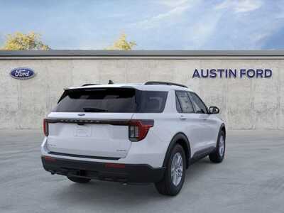 2026 Ford Explorer, $39149. Photo 8