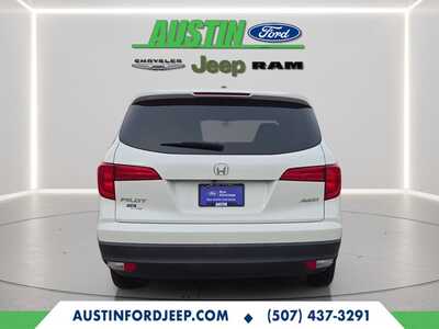 2018 Honda Pilot, $19931. Photo 4