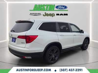 2018 Honda Pilot, $19931. Photo 5