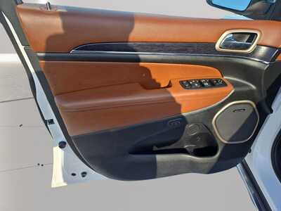 2015 Jeep Grand Cherokee, $14601. Photo 10