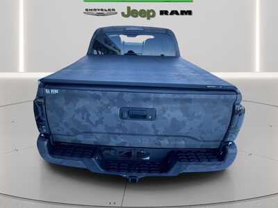 2018 Toyota Tacoma, $26931. Photo 9