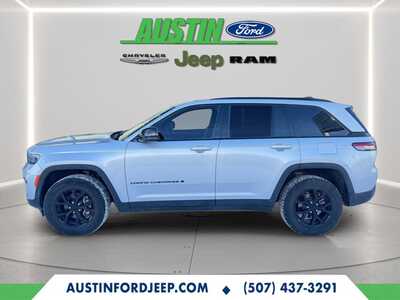 2024 Jeep Grand Cherokee, $25511. Photo 2