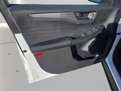 2023 Ford Escape, $23931. Photo 10
