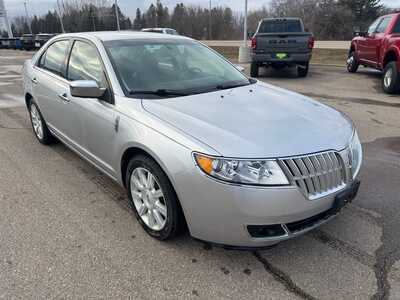 2011 Lincoln MKZ, $10931. Photo 8