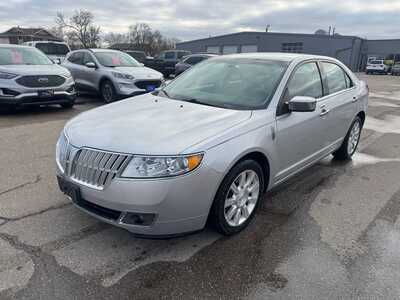 2011 Lincoln MKZ, $10931. Photo 1