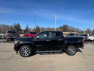 2022 GMC Canyon Crew Cab, $27931. Photo 2