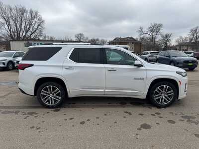 2022 Chevrolet Traverse, $23931. Photo 7