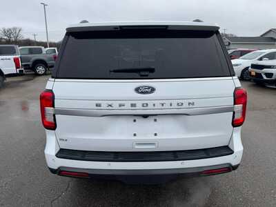 2022 Ford Expedition, $33201. Photo 4