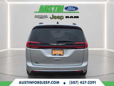 2023 Chrysler Pacifica, $34921. Photo 12