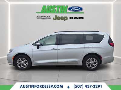 2023 Chrysler Pacifica, $34921. Photo 1