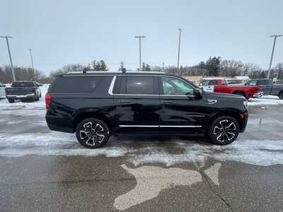 2023 GMC Yukon XL, $41831. Photo 6