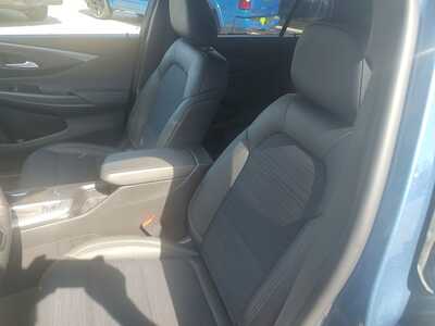 2025 Buick Envista, $22465. Photo 9