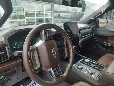 2022 Ford Expedition Max, $43537. Photo 11