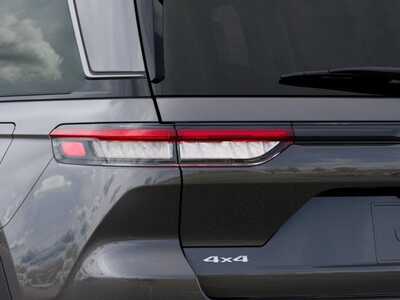 2026 Jeep Grand Cherokee, $47080. Photo 9