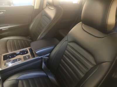 2023 Ford Edge, $27559. Photo 10