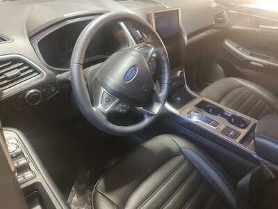 2023 Ford Edge, $27559. Photo 9