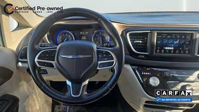 2018 Chrysler Pacifica, $13965. Photo 10
