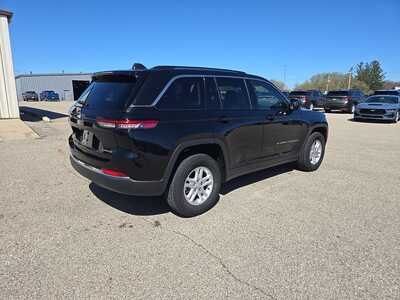 2023 Jeep Grand Cherokee, $26990. Photo 5