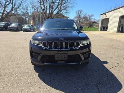 2023 Jeep Grand Cherokee, $26990. Photo 8