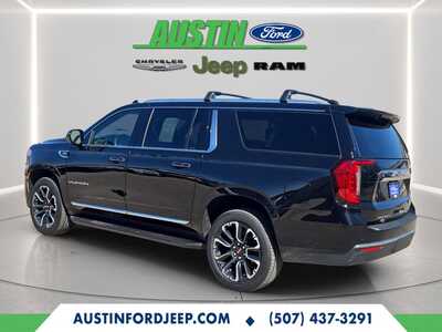 2023 GMC Yukon XL, $44980. Photo 11