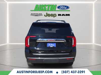 2023 GMC Yukon XL, $44980. Photo 12