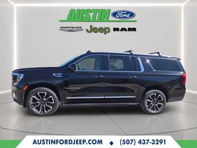 2023 GMC Yukon XL, $44980. Photo 2