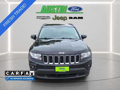 2016 Jeep Compass, $8330. Photo 8
