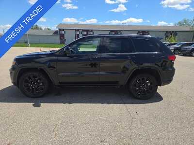 2021 Jeep Grand Cherokee, $24990. Photo 2