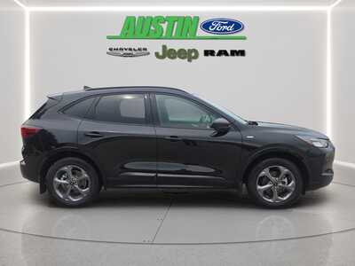 2024 Ford Escape, $25606. Photo 6