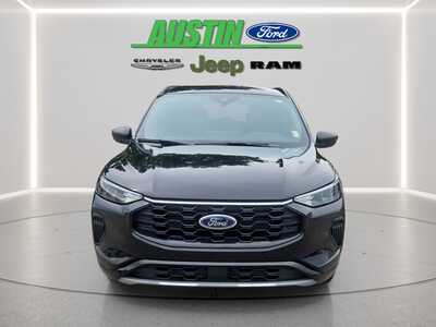 2024 Ford Escape, $25606. Photo 8