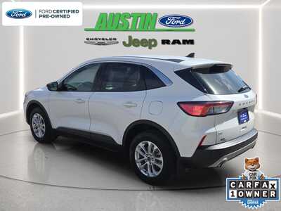 2022 Ford Escape, $19338. Photo 3