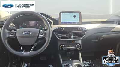 2022 Ford Escape, $19338. Photo 9